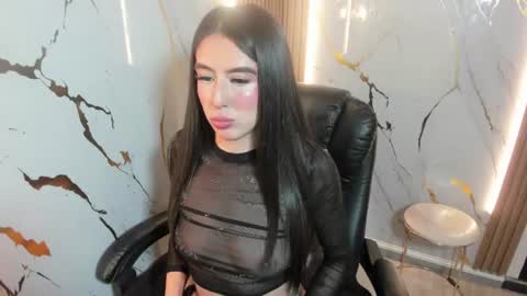 sophielotuss online show from August 10, 2026, 6:06 am