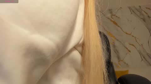 Snapshot of sophiepalmerx chatting on July 11, 2026, 12:08 pm Sophie Palmer online show from July 11, 2026, 12:08 pm