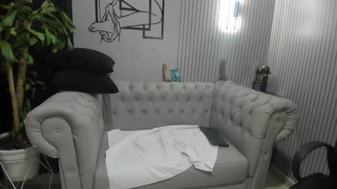 SOPHIE online show from April 11, 2026, 3:11 am