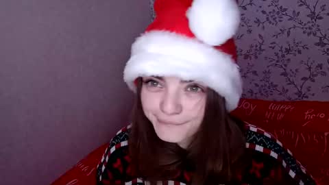 Snapshot of sophiesuvi chatting on January 3, 2025, 5:31 pm Sophie and my bestie Mandy online show from January 3, 2025, 5:31 pm