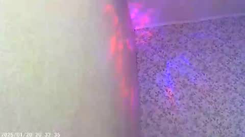 Snapshot of sophiesuvi chatting on January 19, 2025, 11:00 pm Sophie and my bestie Mandy online show from January 19, 2025, 11:00 pm