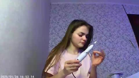 Snapshot of sophiesuvi chatting on January 25, 2025, 6:35 pm Sophie and my bestie Mandy online show from January 25, 2025, 6:35 pm