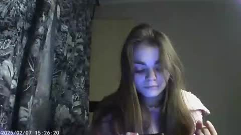 Snapshot of sophiesuvi chatting on February 6, 2025, 5:09 pm Sophie and my bestie Mandy online show from February 6, 2025, 5:09 pm