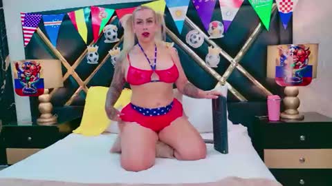 SophieWinslow online show from July 6, 2026, 12:24 pm