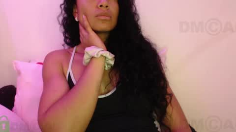 Snapshot of sophiia_dreams chatting on December 28, 2024, 9:08 pm Sophia this is not my real name online show from December 28, 2024, 9:08 pm