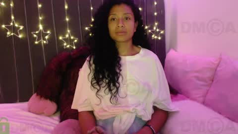 Snapshot of sophiia_dreams chatting on February 21, 2025, 1:55 am Sophia this is not my real name online show from February 21, 2025, 1:55 am