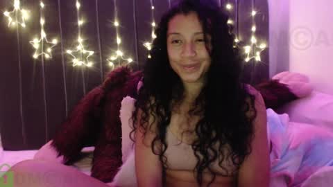 Snapshot of sophiia_dreams chatting on February 23, 2025, 12:30 am Sophia this is not my real name online show from February 23, 2025, 12:30 am