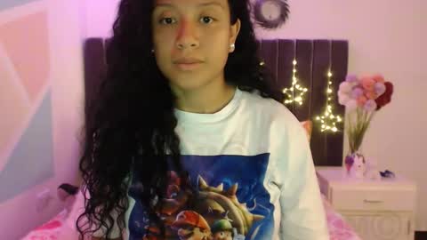 Snapshot of sophiia_dreams chatting on September 8, 2025, 10:42 pm Sophia this is not my real name online show from September 8, 2025, 10:42 pm