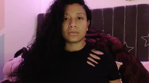 Snapshot of sophiia_dreams chatting on September 17, 2025, 12:01 am Sophia this is not my real name online show from September 17, 2025, 12:01 am