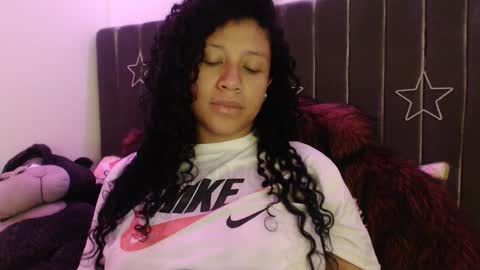 Snapshot of sophiia_dreams chatting on October 15, 2025, 1:50 am Sophia this is not my real name online show from October 15, 2025, 1:50 am