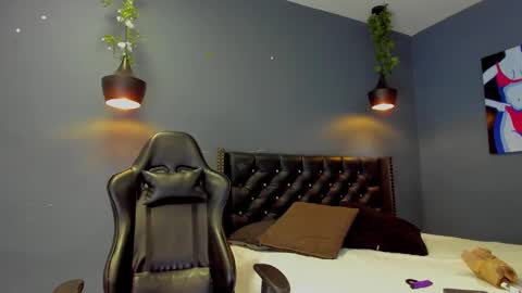 Snapshot of sophiietaylor_ chatting on January 11, 2025, 8:32 pm Sophie Taylor online show from January 11, 2025, 8:32 pm