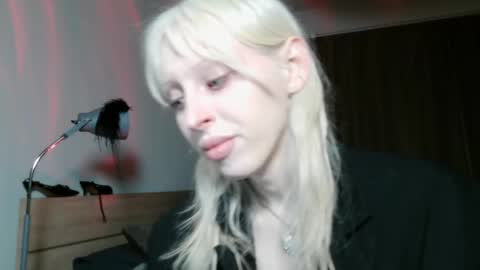 sora999999999 online show from April 12, 2026, 7:30 pm