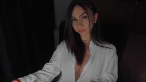 Snapshot of soraya26 chatting on February 26, 2025, 2:48 am Soraya online show from February 26, 2025, 2:48 am