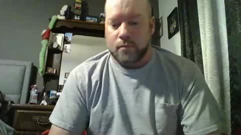 Snapshot of soro00421 chatting on February 24, 2025, 9:52 pm soro00421 online show from February 24, 2025, 9:52 pm