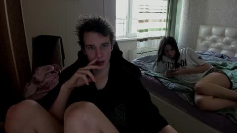 sosaguillypleasure online show from October 3, 2025, 8:55 am