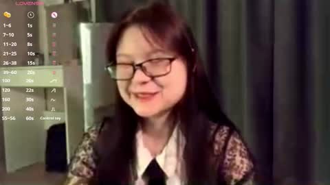 lily online show from November 29, 2025, 11:52 pm