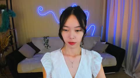 soulharmoonyy online show from October 11, 2025, 10:14 am