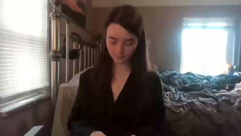 sours online show from October 12, 2025, 8:41 pm