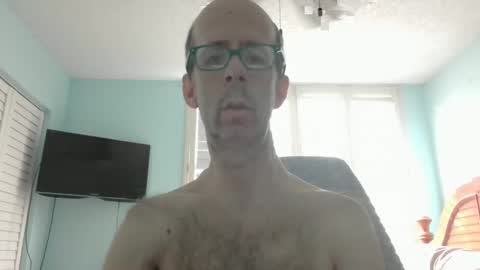 Snapshot of southflaman chatting on October 16, 2025, 1:45 pm ScorpioKobra online show from October 16, 2025, 1:45 pm