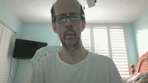 Snapshot of southflaman chatting on December 1, 2025, 1:05 pm ScorpioKobra online show from December 1, 2025, 1:05 pm