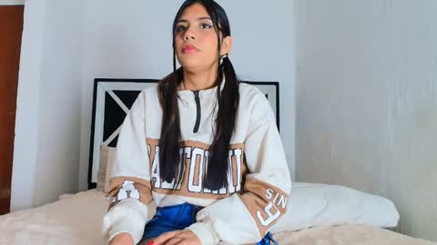 soy_camila01 online show from February 21, 2026, 10:55 pm
