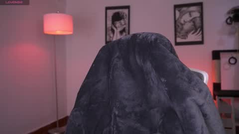 Irisita online show from October 25, 2025, 11:54 pm