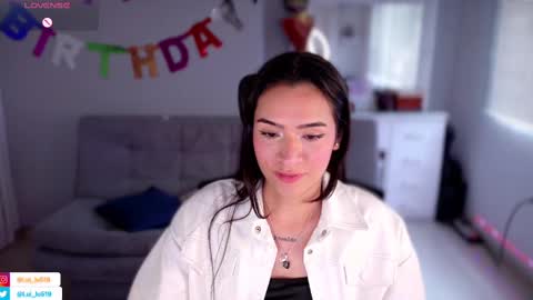 Luisa    online show from March 5, 2025, 9:15 pm