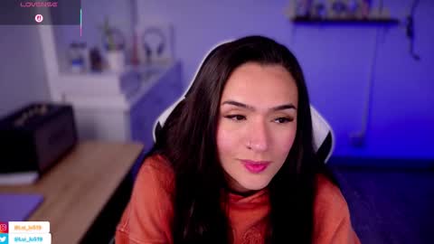 Luisa    online show from September 20, 2025, 1:28 am