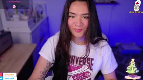 Luisa    online show from December 17, 2025, 11:33 pm