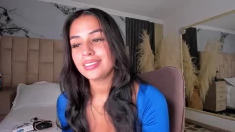 Camila Ortiz online show from April 10, 2026, 8:46 pm
