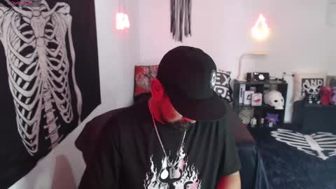 Snapshot of soyelcarlitos chatting on April 22, 2026, 9:16 pm El Carlitos online show from April 22, 2026, 9:16 pm