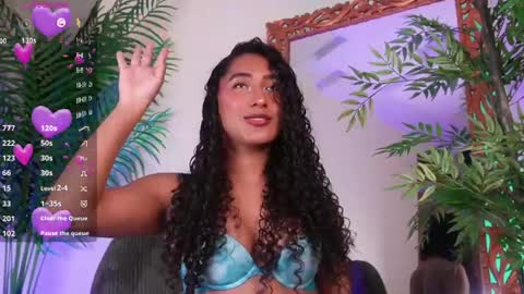 Snapshot of soyjuliana19 chatting on May 27, 2026, 12:46 pm Juliana online show from May 27, 2026, 12:46 pm