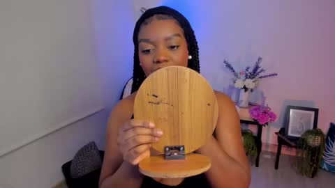 Maria  online show from October 2, 2025, 11:12 pm