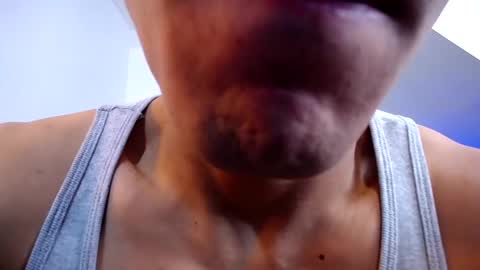 Snapshot of soyraydimarco_ chatting on December 12, 2024, 3:37 pm RayDimarco independent model online show from December 12, 2024, 3:37 pm