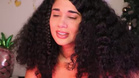 You want to talk to me more personal follow me in My Channel VIP  50 the discount       online show from December 12, 2024, 7:41 am