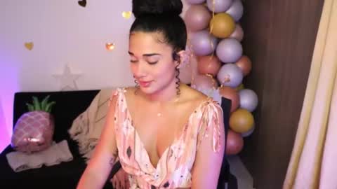 You want to talk to me more personal follow me in My Channel VIP  50 the discount       online show from December 13, 2024, 11:17 pm