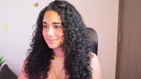 You want to talk to me more personal follow me in My Channel VIP  50 the discount       online show from January 25, 2025, 10:07 pm