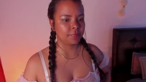 Paula  add me on snap online show from January 3, 2025, 3:22 pm