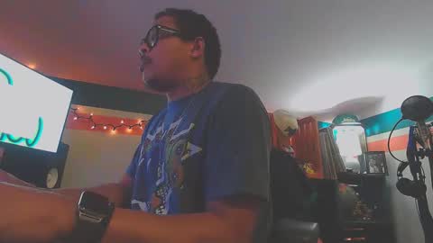 Snapshot of sp4yalyfe chatting on December 3, 2025, 10:13 am sp4yalyfe online show from December 3, 2025, 10:13 am