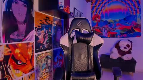 Val online show from December 12, 2024, 11:47 pm