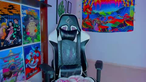 Val online show from September 20, 2025, 1:39 am