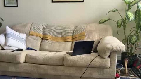 spaceman_fun online show from March 28, 2026, 10:59 am