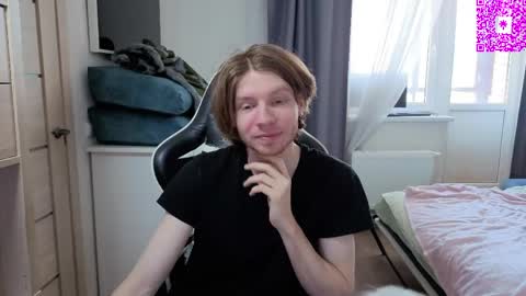 Snapshot of spaisenok chatting on February 7, 2026, 9:13 am Mike online show from February 7, 2026, 9:13 am