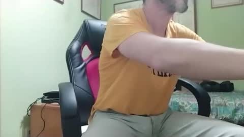 Snapshot of spanishharddick chatting on February 12, 2026, 9:21 pm Manu online show from February 12, 2026, 9:21 pm