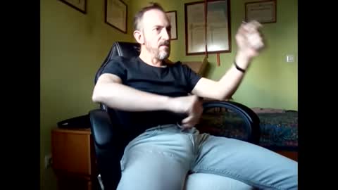 Snapshot of spanishharddick chatting on February 27, 2026, 4:07 pm Manu online show from February 27, 2026, 4:07 pm