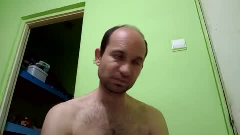 Snaiky online show from April 5, 2026, 9:12 pm