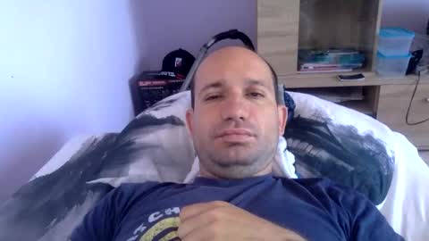 Snaiky online show from May 18, 2026, 9:48 am