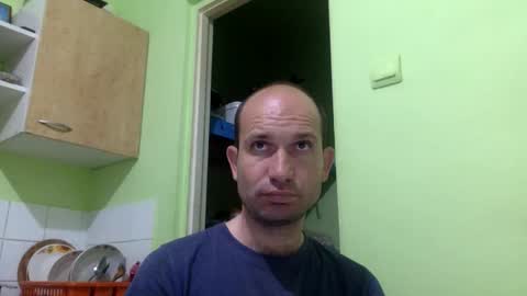 Snaiky online show from May 18, 2026, 9:53 pm
