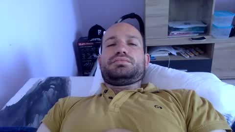 Snaiky online show from May 26, 2026, 10:22 am