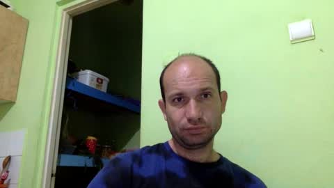 Snaiky online show from May 31, 2026, 7:59 pm
